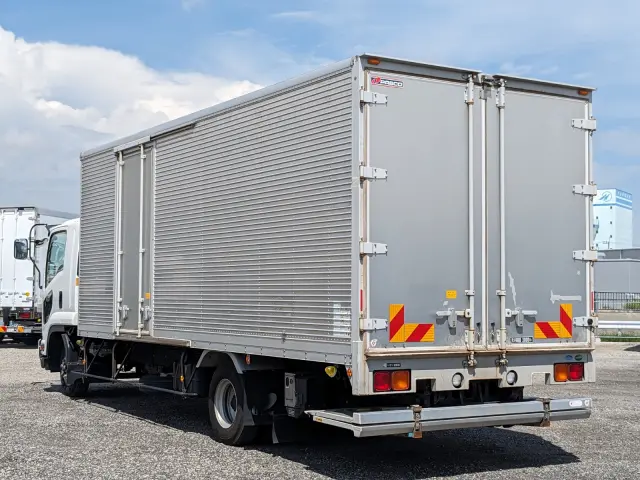 いすゞ フォワード TKG-FRR90S2(2WD)の写真3