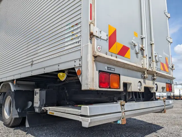 いすゞ フォワード TKG-FRR90S2(2WD)の写真7