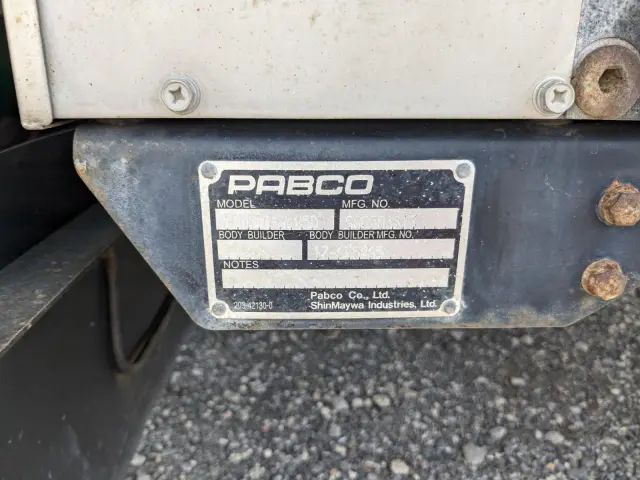 いすゞ フォワード TKG-FRR90S2(2WD)の写真9