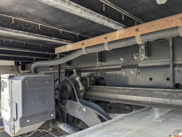 いすゞ フォワード TKG-FRR90S2(2WD)の写真27