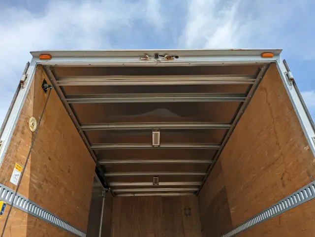 三菱 キャンター TPG-FEB80(2WD)の写真11