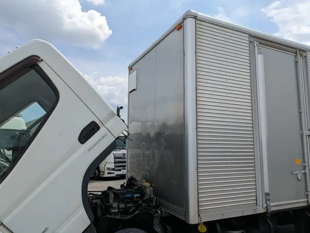 三菱 キャンター TPG-FEB80(2WD)の写真37