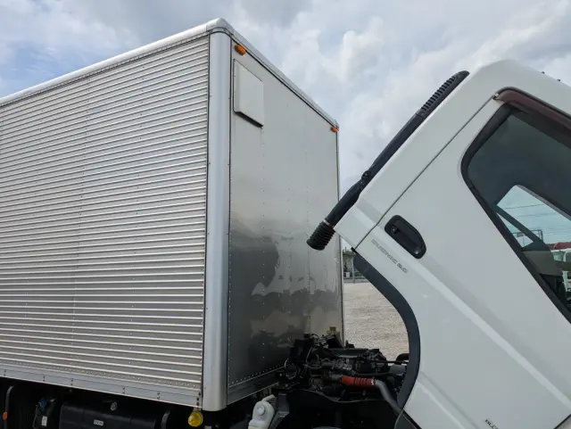 三菱 キャンター TPG-FEB80(2WD)の写真40