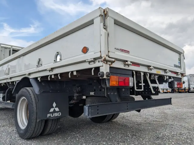 三菱 キャンター TPG-FEA50(2WD)の写真8
