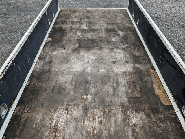 三菱 キャンター TPG-FEA50(2WD)の写真15