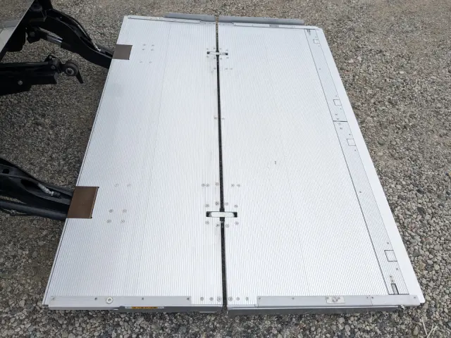 日野 レンジャー 2KG-FD2ABG(2WD)の写真10