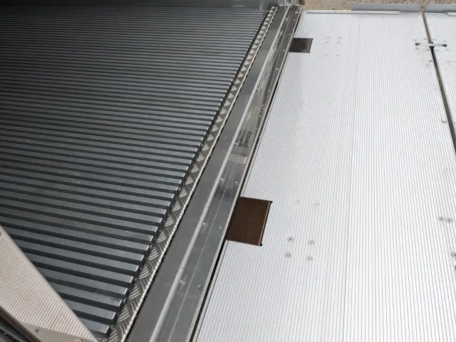 日野 レンジャー 2KG-FD2ABG(2WD)の写真11