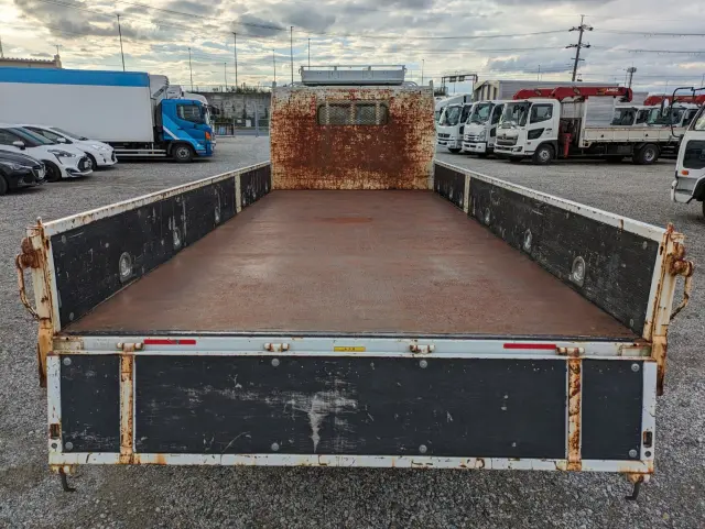 三菱 キャンター TPG-FEBS0(2WD)の写真13