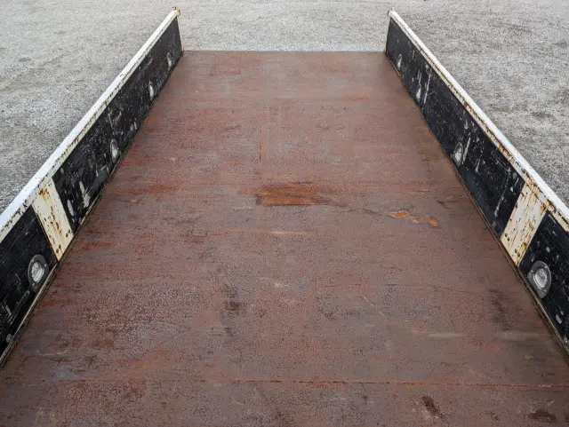 三菱 キャンター TPG-FEBS0(2WD)の写真16