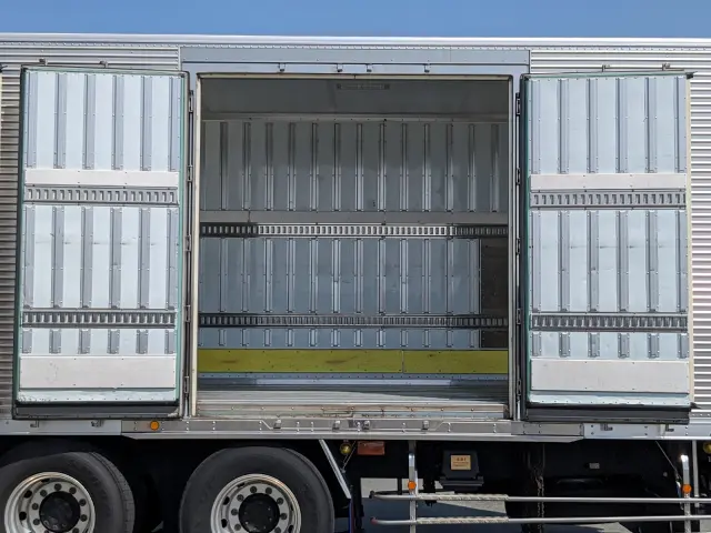 三菱 スーパーグレート 2PG-FU74HZ(6x2)の写真17