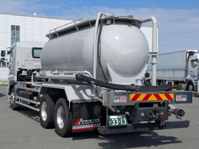 日野 プロフィア QDG-FS1EREA(6x4)の写真4