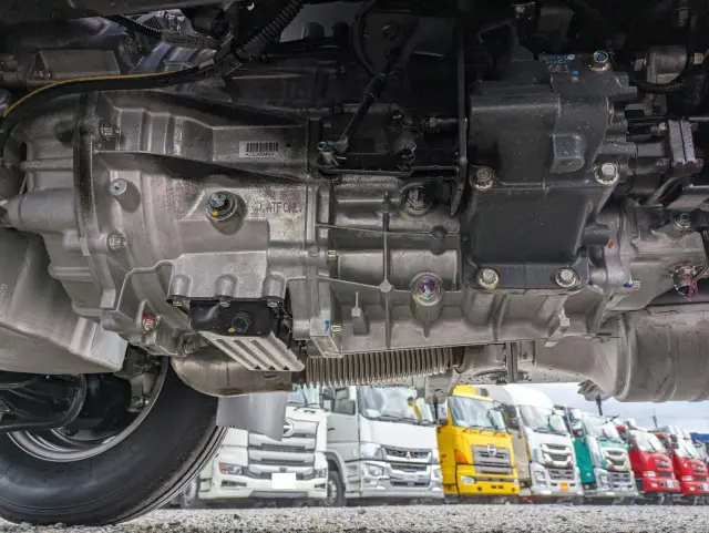 三菱 キャンター 2RG-FEAV0(2WD)の写真22