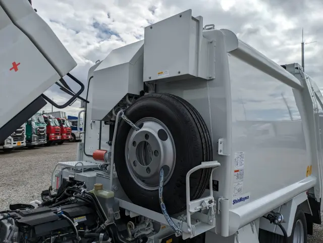 三菱 キャンター 2RG-FEAV0(2WD)の写真35