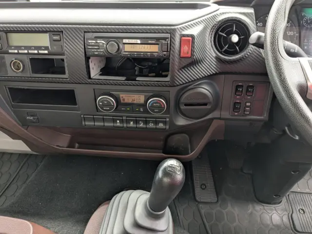 日野 レンジャー 2KG-FC2ABG(2WD)の写真34