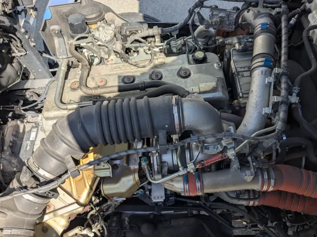 日野 プロフィア 2DG-FW1AHG(8x4)の写真44