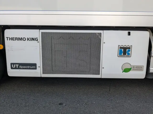 いすゞ ギガ 2PG-CYJ77C(8x4)の写真29