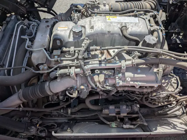 いすゞ ギガ 2PG-CYJ77C(8x4)の写真40