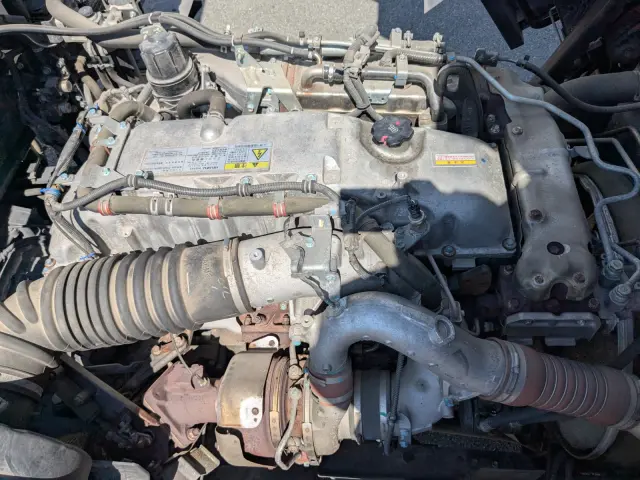 いすゞ ギガ 2PG-CYJ77C(8x4)の写真43