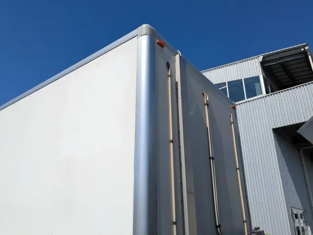 いすゞ ギガ 2PG-CYJ77C(8x4)の写真44