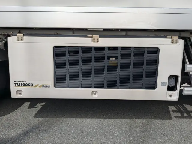 いすゞ ギガ 2PG-CYJ77C(8x4)の写真30