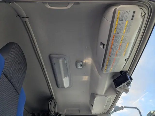 いすゞ ギガ 2PG-CYJ77C(8x4)の写真33