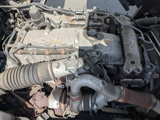 いすゞ ギガ 2PG-CYJ77C(8x4)の写真42