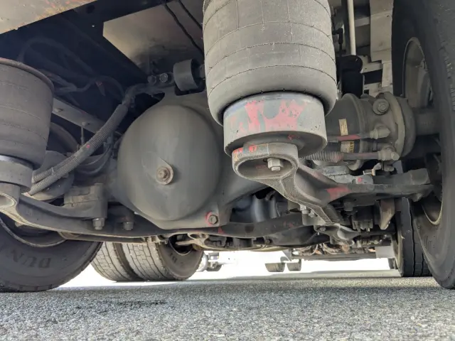 日野 プロフィア LKG-FW1EXBG(8x4)の写真16