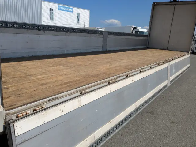 日野 プロフィア LKG-FW1EXBG(8x4)の写真30