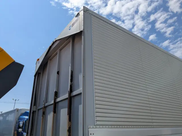 日野 プロフィア LKG-FW1EXBG(8x4)の写真42