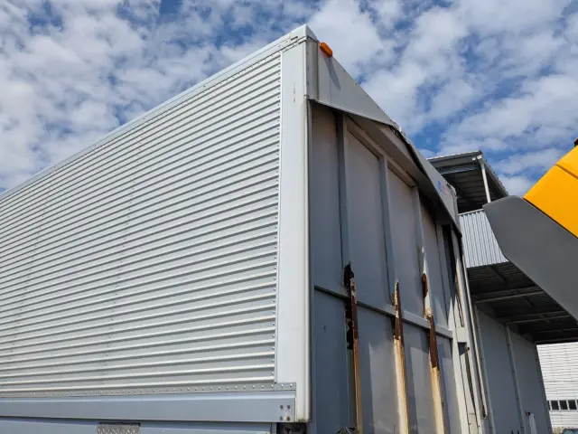 日野 プロフィア LKG-FW1EXBG(8x4)の写真45