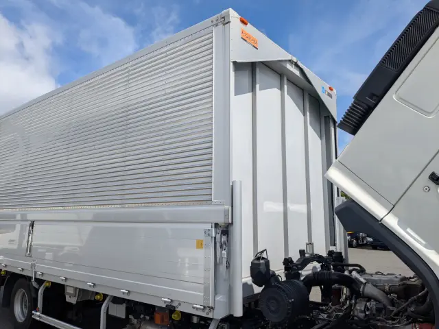 日野 レンジャー 2KG-FD2ABG(2WD)の写真40