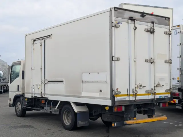 いすゞ エルフ 2RG-NPR88AN(2WD)の写真5