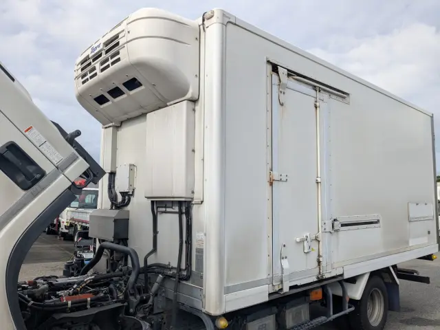 いすゞ エルフ 2RG-NPR88AN(2WD)の写真41