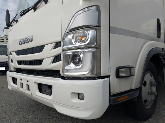 いすゞ エルフ 2RG-NPR88AN(2WD)の写真48