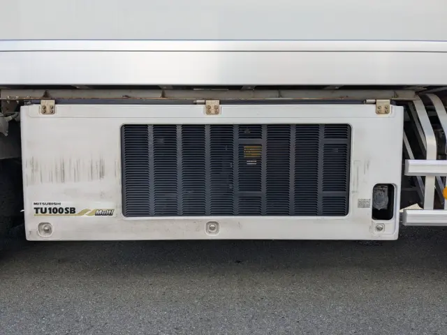 いすゞ ギガ 2PG-CYJ77C(8x4)の写真29