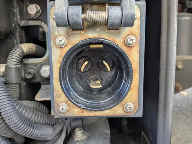 いすゞ ギガ 2PG-CYJ77C(8x4)の写真31