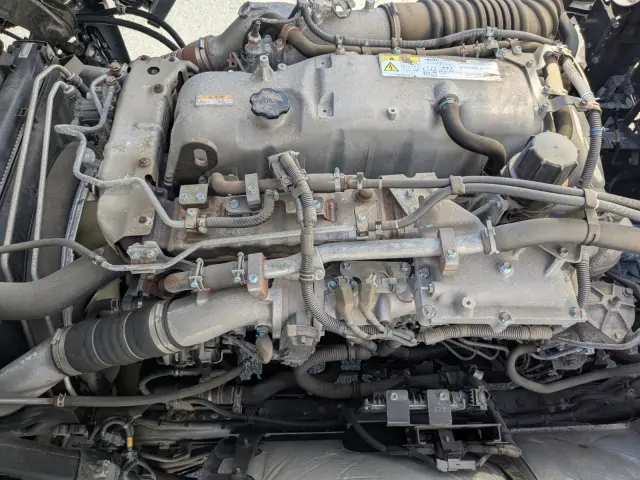 いすゞ ギガ 2PG-CYJ77C(8x4)の写真39