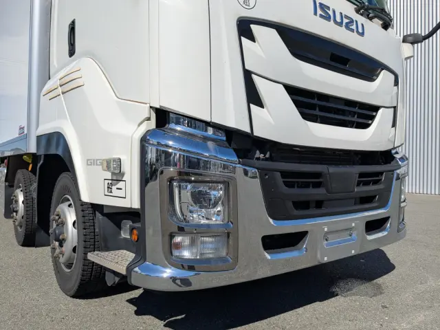 いすゞ ギガ 2PG-CYJ77C(8x4)の写真44