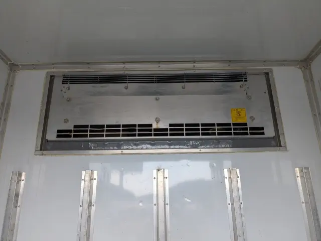 日野 デュトロ TPG-XZU605M(2WD)の写真21