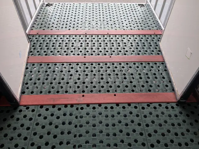 日野 デュトロ TPG-XZU605M(2WD)の写真22