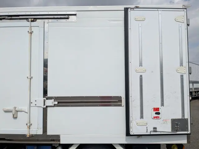 日野 デュトロ TPG-XZU605M(2WD)の写真23