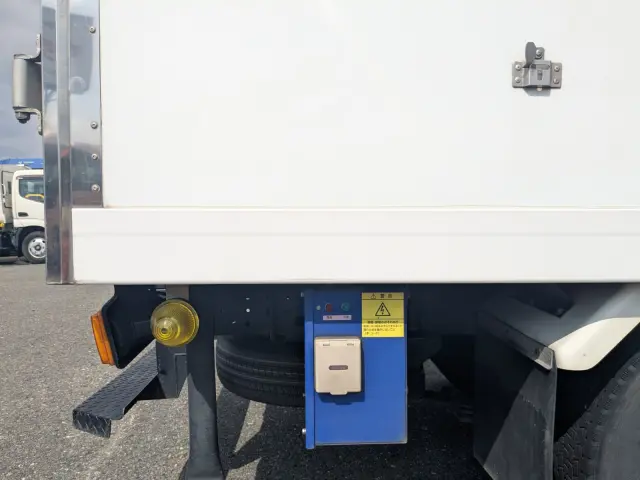 日野 デュトロ TPG-XZU605M(2WD)の写真31