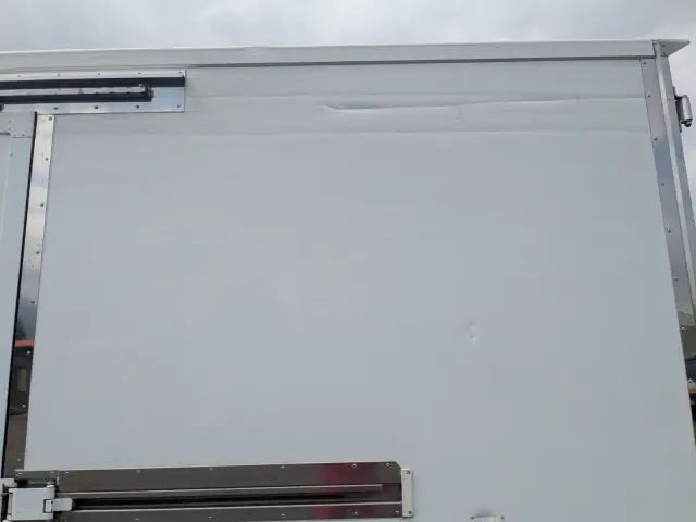 日野 デュトロ TPG-XZU605M(2WD)の写真49