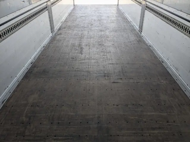 三菱 スーパーグレート QPG-FS64VZ(8x4)の写真19