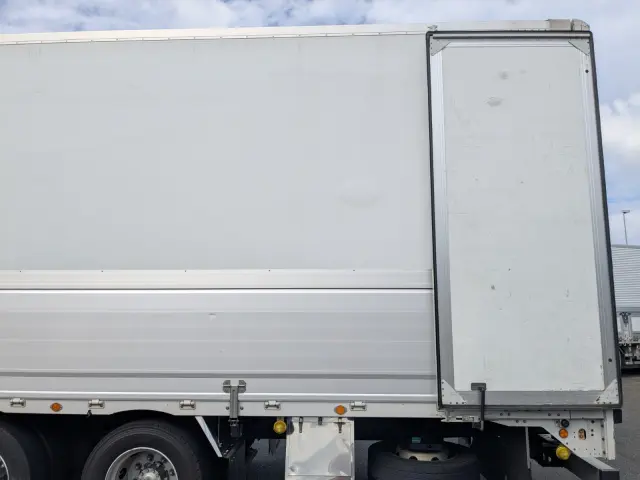 三菱 スーパーグレート QPG-FS64VZ(8x4)の写真20