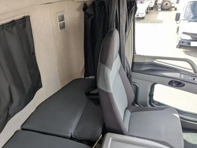 三菱 スーパーグレート QPG-FS64VZ(8x4)の写真33