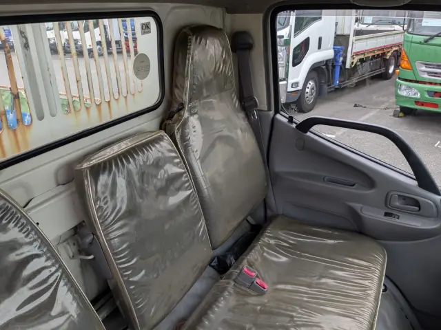 日野 デュトロ TKG-XZC610T(2WD)の写真37