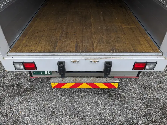 日野 レンジャー 2KG-FD2ABG(2WD)の写真10