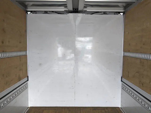 日野 レンジャー 2KG-FD2ABG(2WD)の写真16