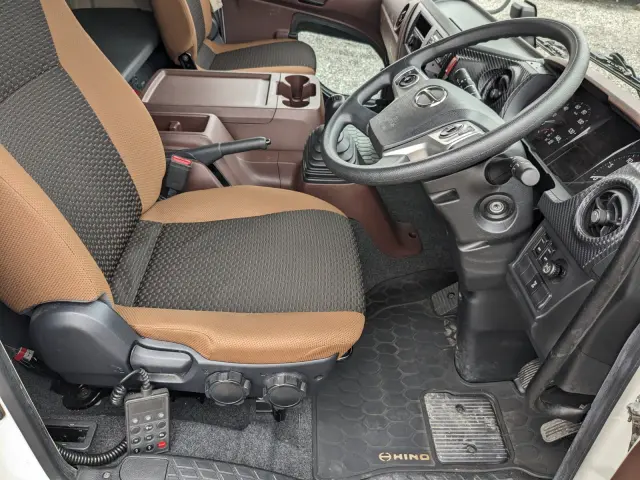 日野 レンジャー 2KG-FD2ABG(2WD)の写真36